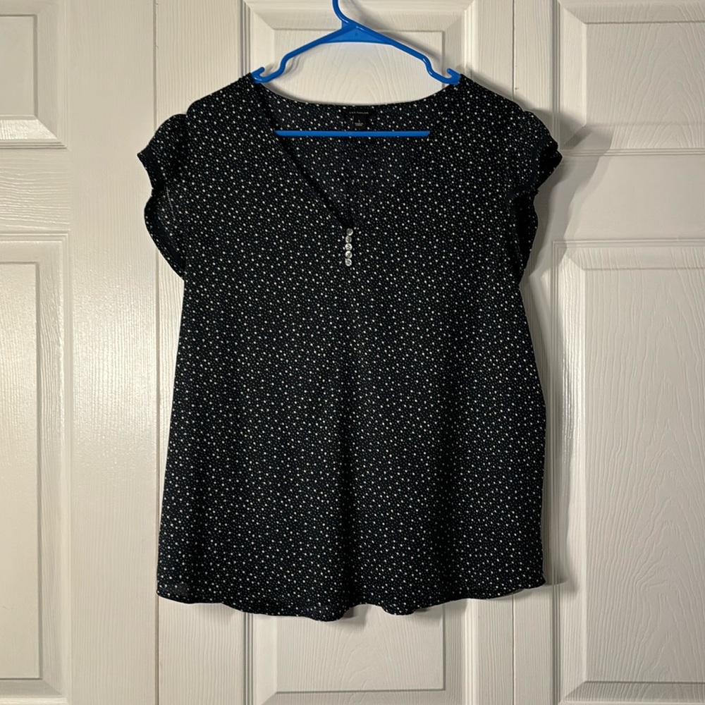 And Taylor women’s blouse size large navy with polkadots